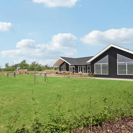 Pet Friendly In With Sauna Hadsund